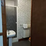 Twa Dogs Guest house 3*